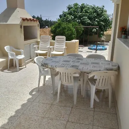 Villa Nikou Kazantzaki 27 Dromolaxia